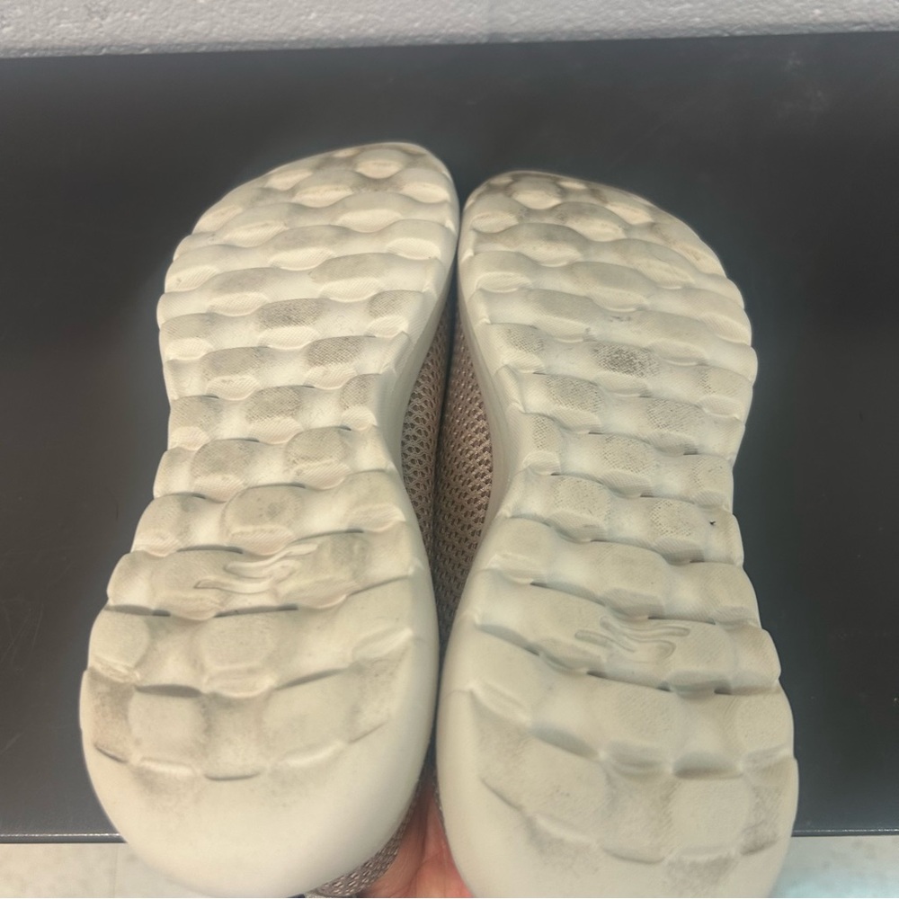 Skechers GoWalk Joy slip in sneaker 8 taupe - Picture 8 of 8